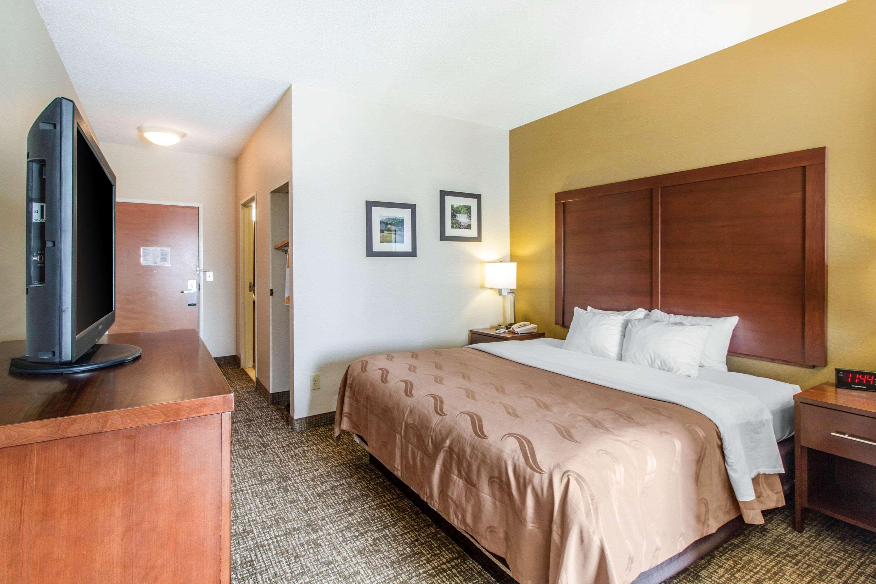 Quality Suites Corbin Bagian luar foto
